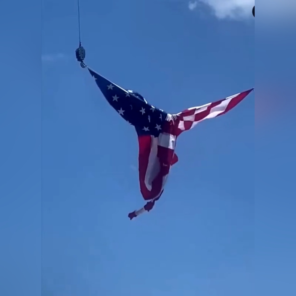 🇺🇸 GOD BLESS AMERICA 🇺🇸